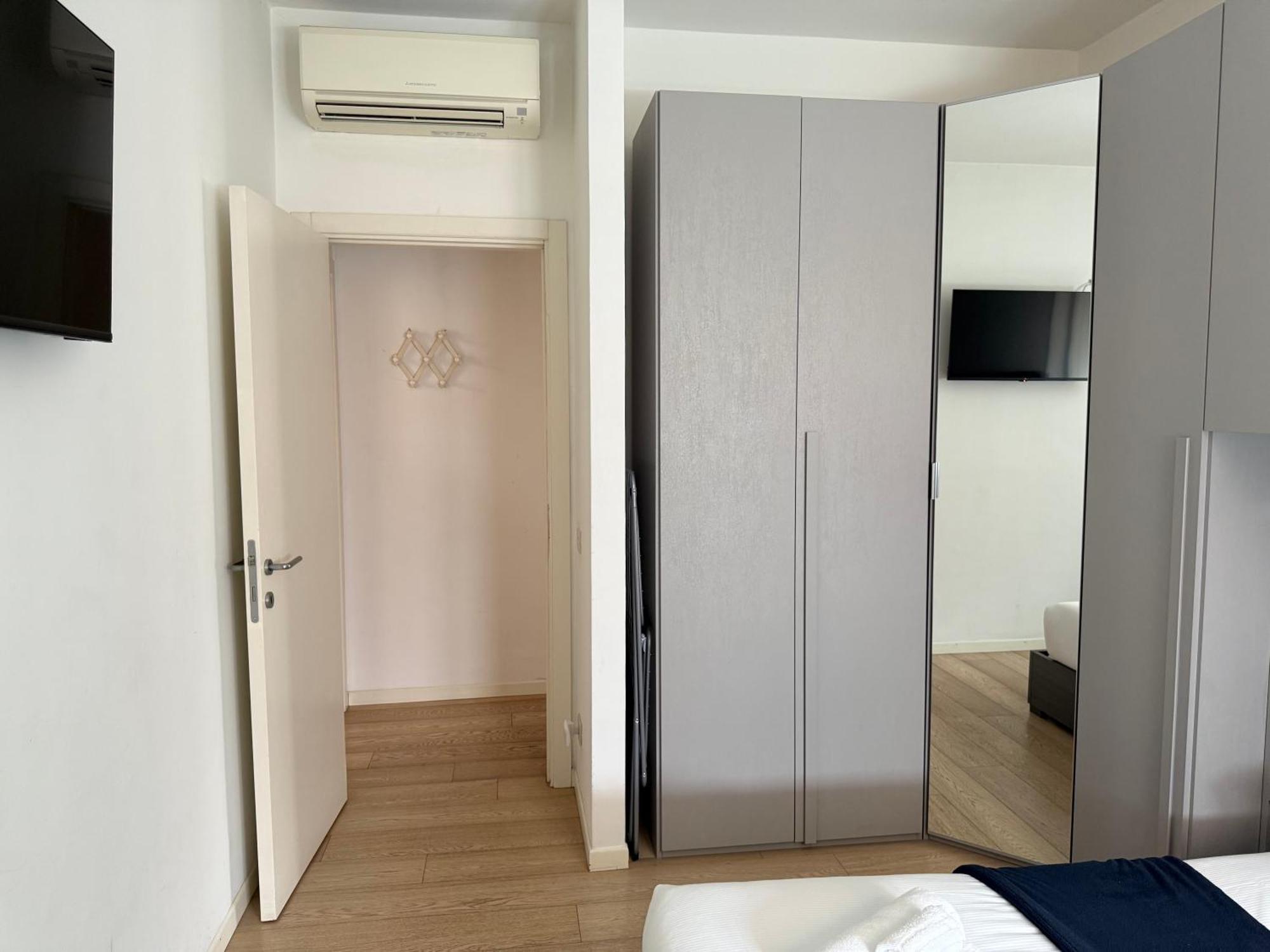 Gioire Apartments - Milán Habitación foto